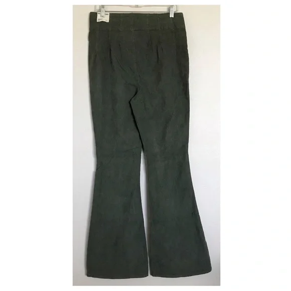 We The Free Green Jayde Corduroy High Rise Flare Pants Size 31 NEW Retro